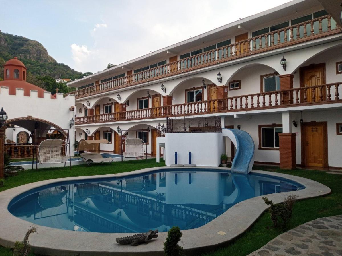Hotel Leyenda Del Tepozteco Tepoztlan Ngoại thất bức ảnh