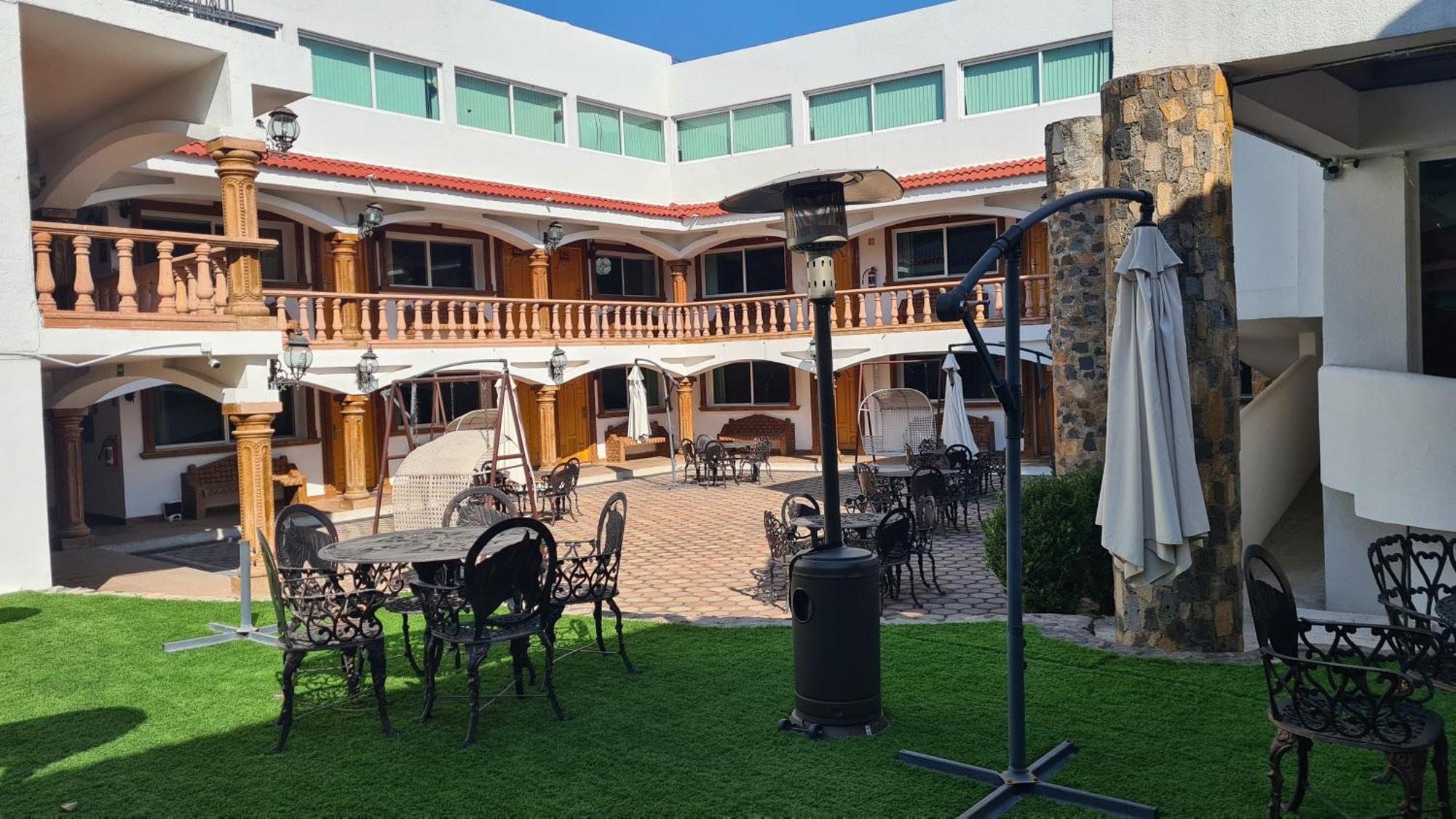 Hotel Leyenda Del Tepozteco Tepoztlan Ngoại thất bức ảnh